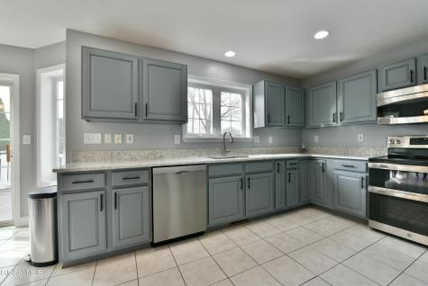 3 Moreland Drive Mechanicville NY 12118