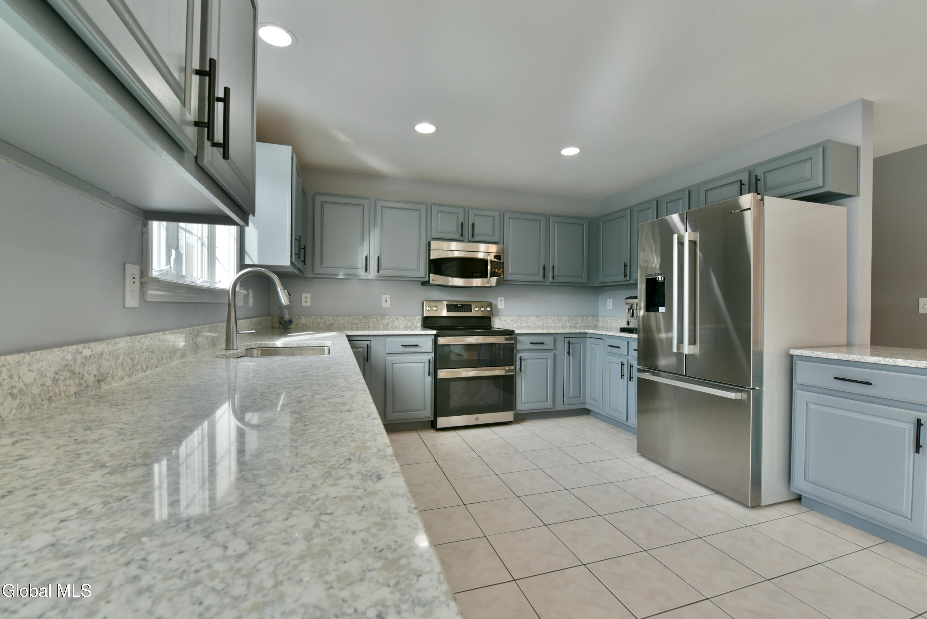 3 Moreland Drive Mechanicville NY 12118
