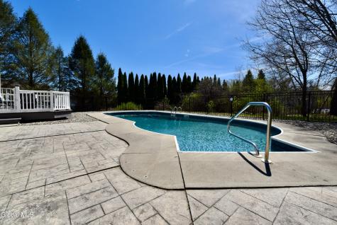 3 Moreland Drive Mechanicville NY 12118