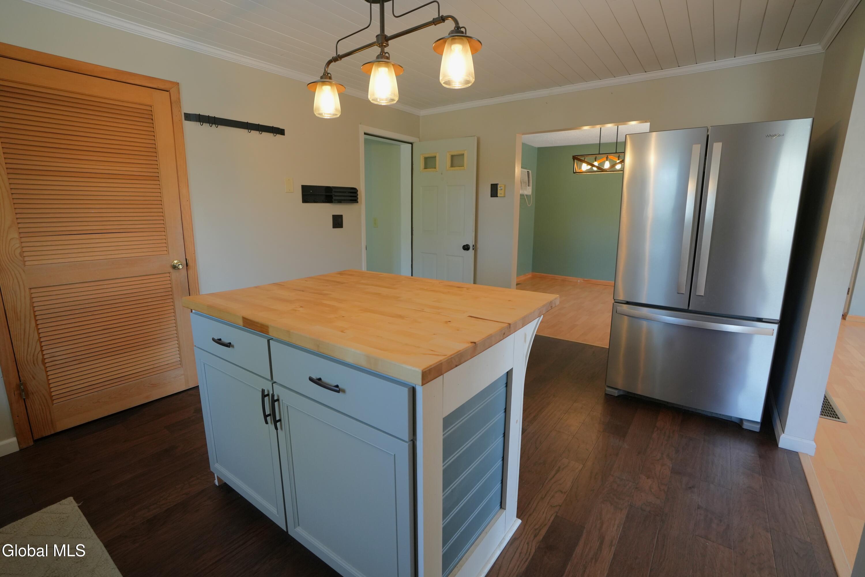 301 Bemis Road Mayfield NY 12078