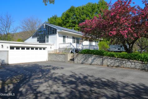 301 Bemis Road Mayfield NY 12078