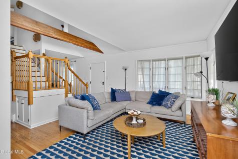6 John David Lane Albany NY 12208