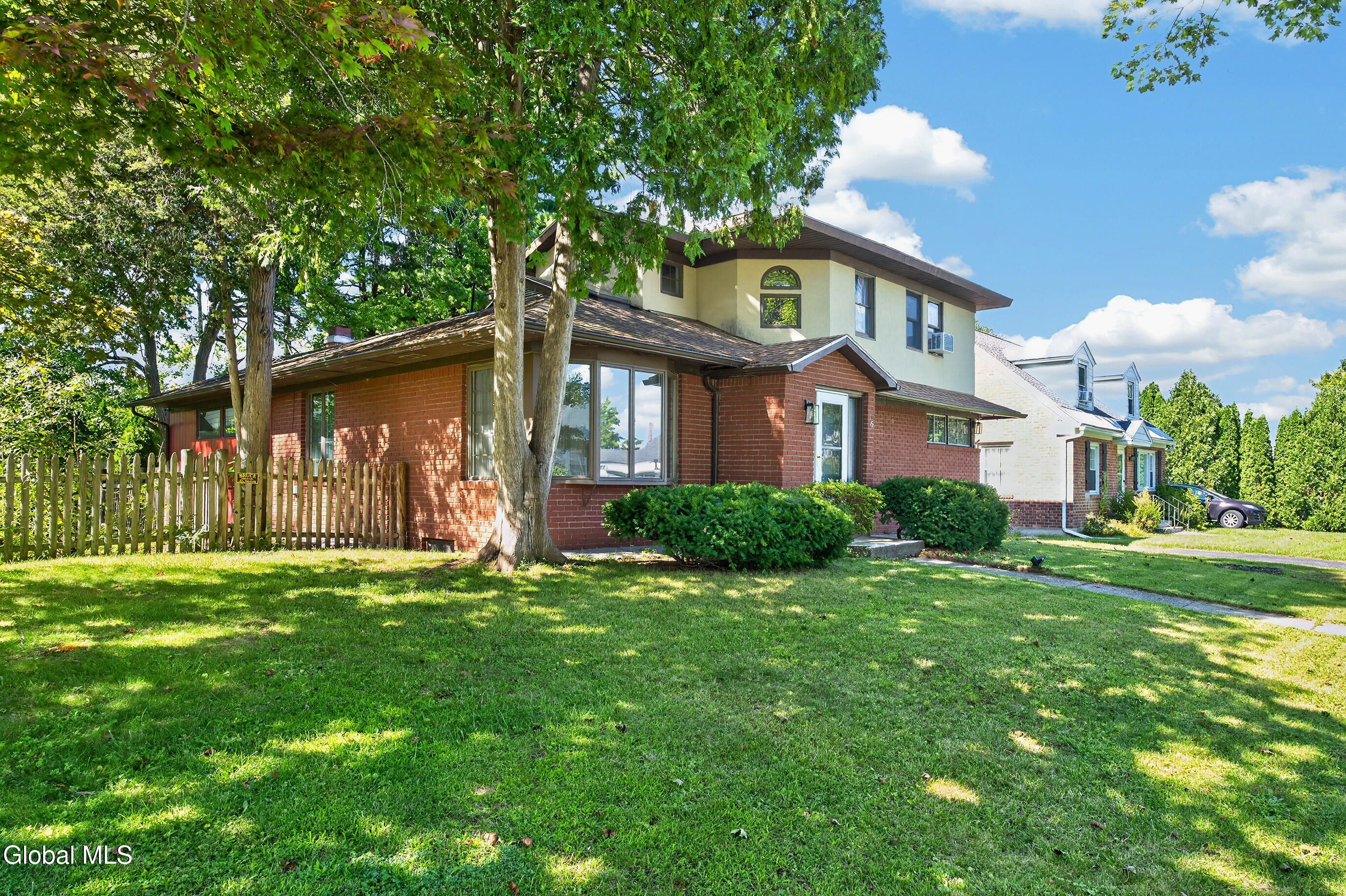 6 John David Lane Albany NY 12208