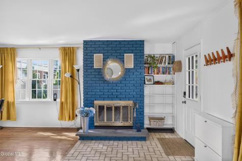 6 John David Lane Albany NY 12208