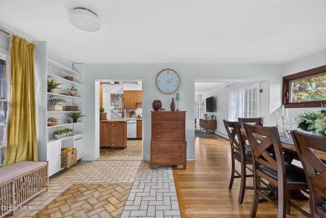 6 John David Lane Albany NY 12208