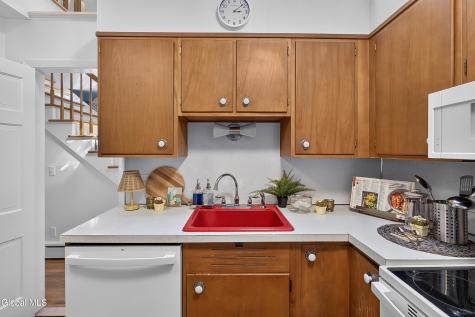 6 John David Lane Albany NY 12208