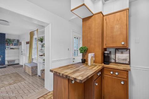 6 John David Lane Albany NY 12208