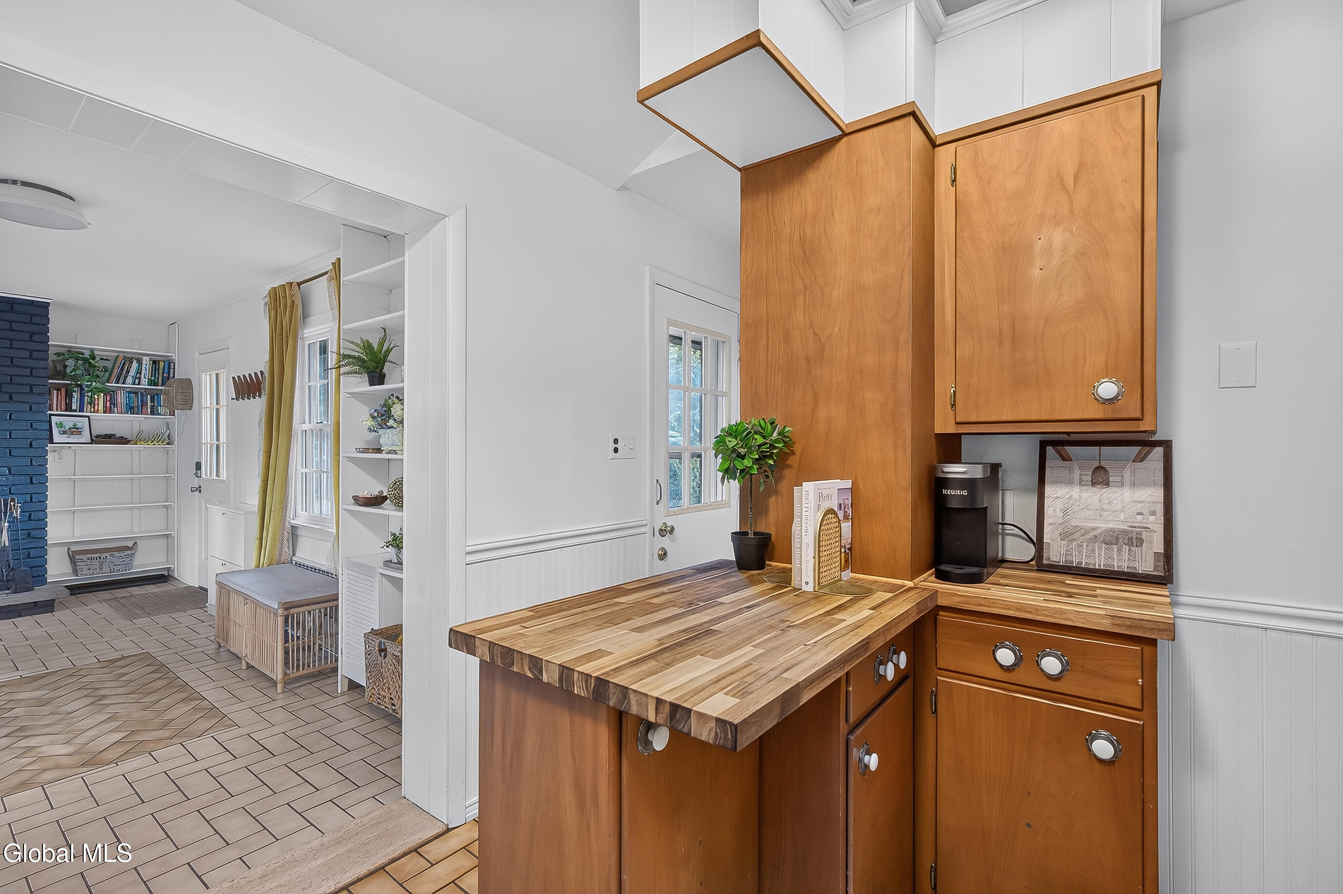 6 John David Lane Albany NY 12208