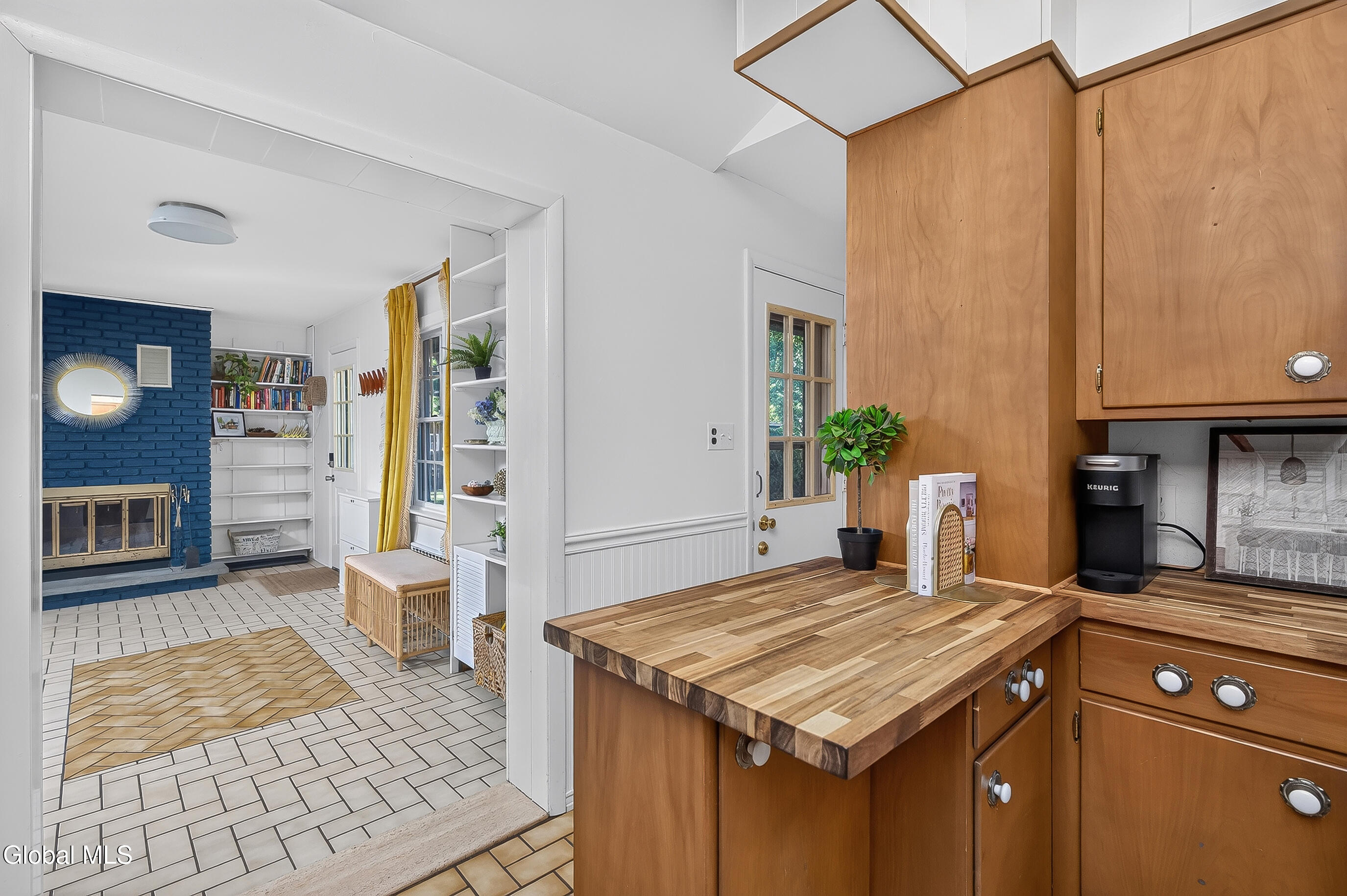 6 John David Lane Albany NY 12208