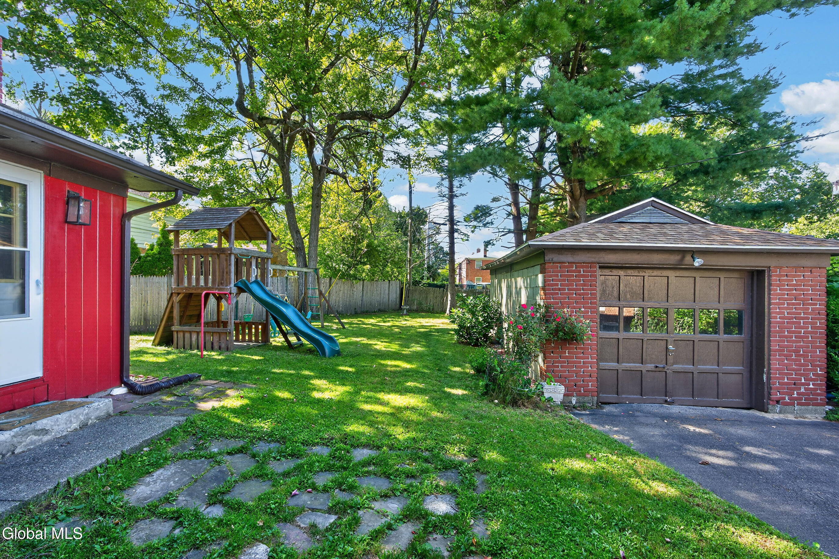 6 John David Lane Albany NY 12208