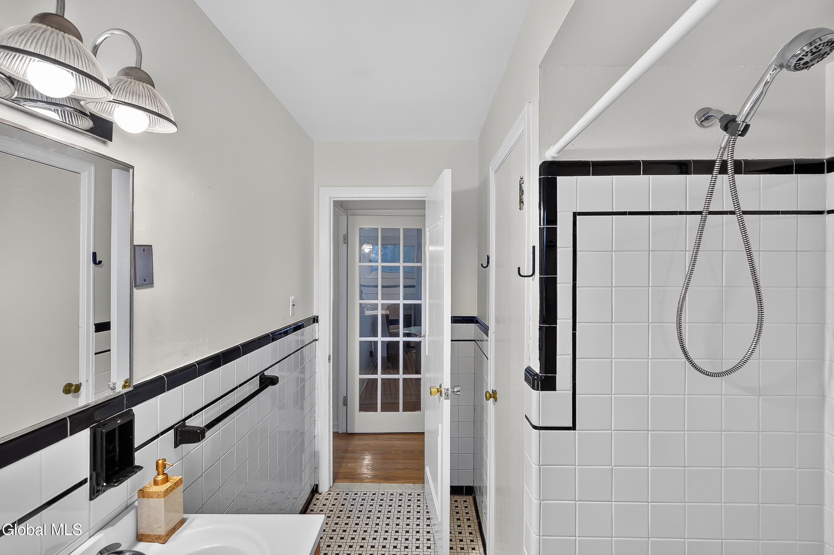 6 John David Lane Albany NY 12208