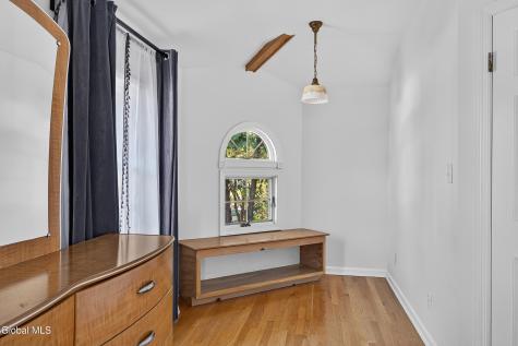 6 John David Lane Albany NY 12208