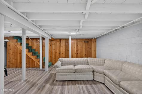 6 John David Lane Albany NY 12208