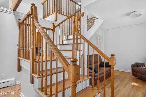 6 John David Lane Albany NY 12208