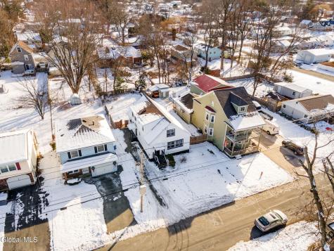 152 Chiswell Road Schenectady NY 12304