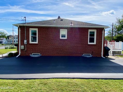 11 Washington Avenue Albany NY 12205