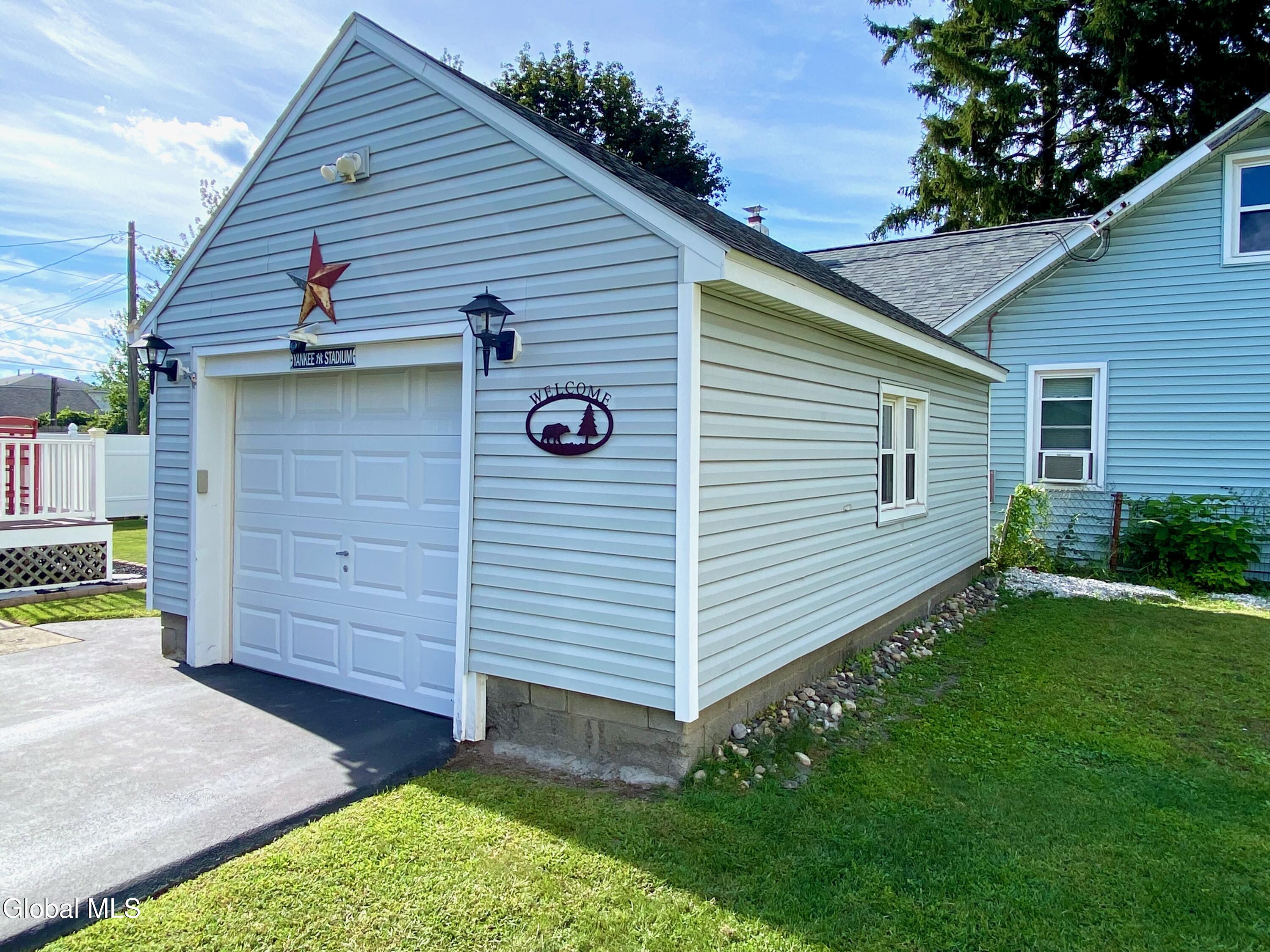 11 Washington Avenue Albany NY 12205