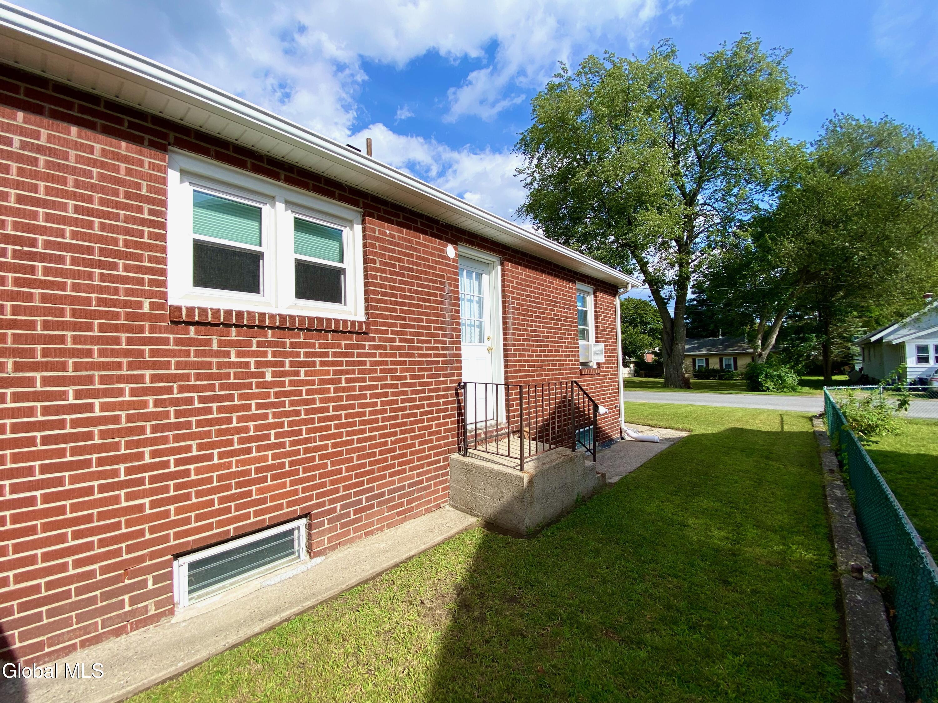 11 Washington Avenue Albany NY 12205