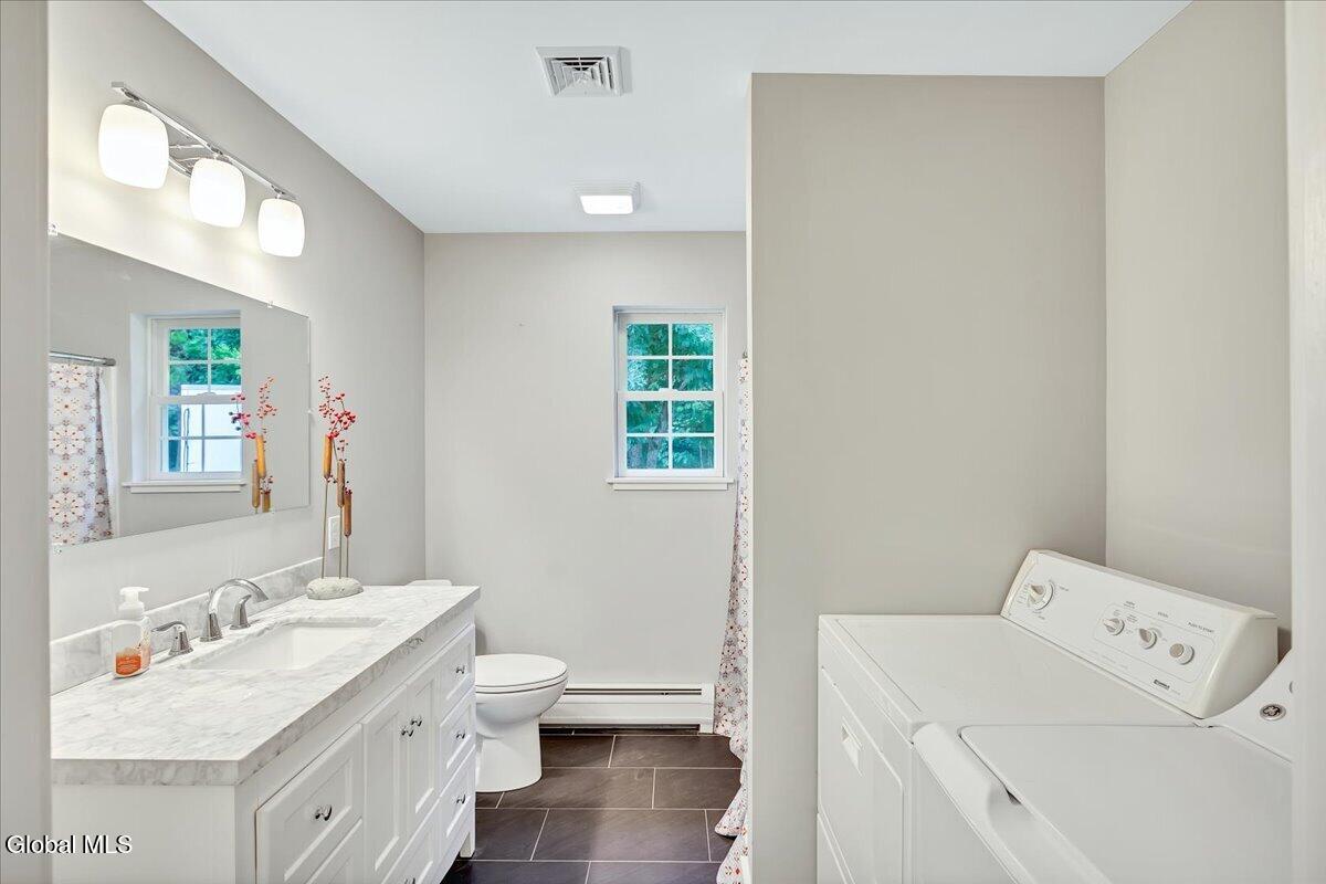 54 Cold Springs Road Troy NY 12180