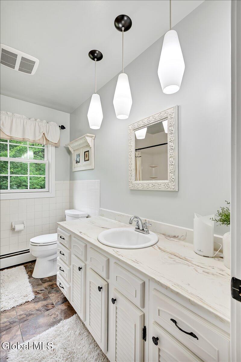 54 Cold Springs Road Troy NY 12180