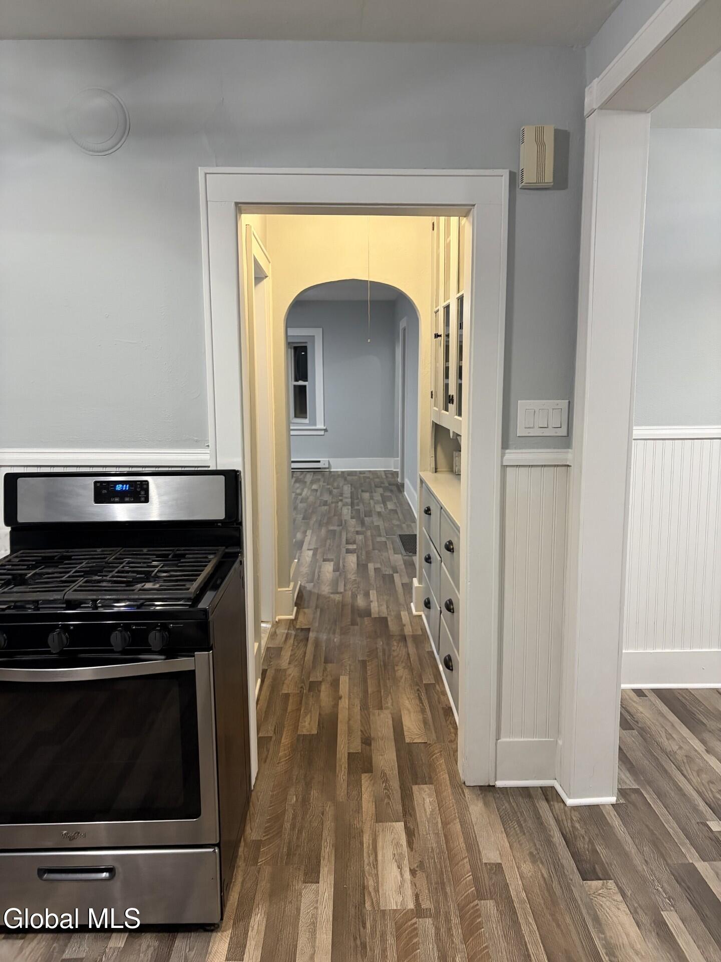 52 Wilkes Avenue Amsterdam NY 12010