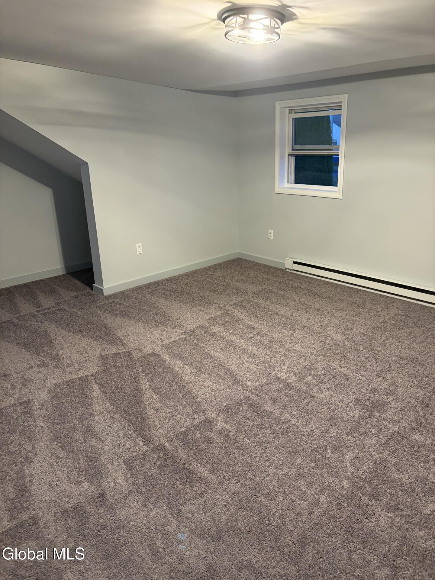 52 Wilkes Avenue Amsterdam NY 12010