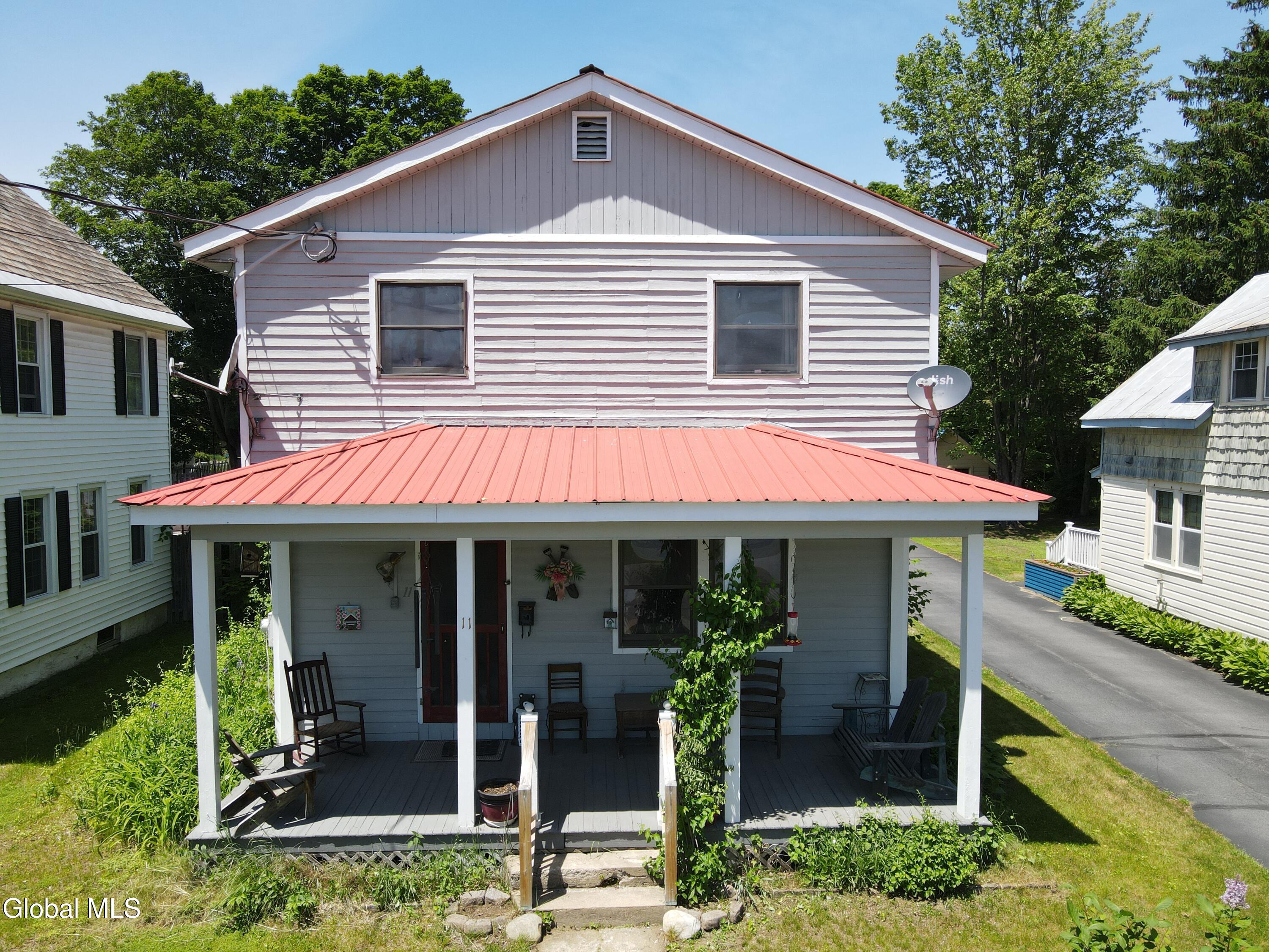 11 Third Avenue Warrensburg NY 12885