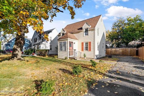 17 Victor Street Albany NY 12206