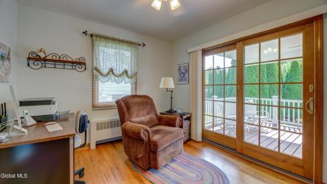 17 Woodrow Road Amsterdam NY 12010