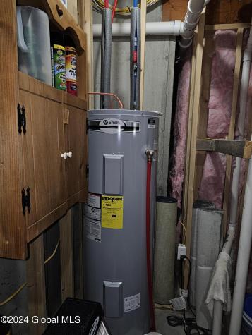 20 Johnson Road Mechanicville NY 12118