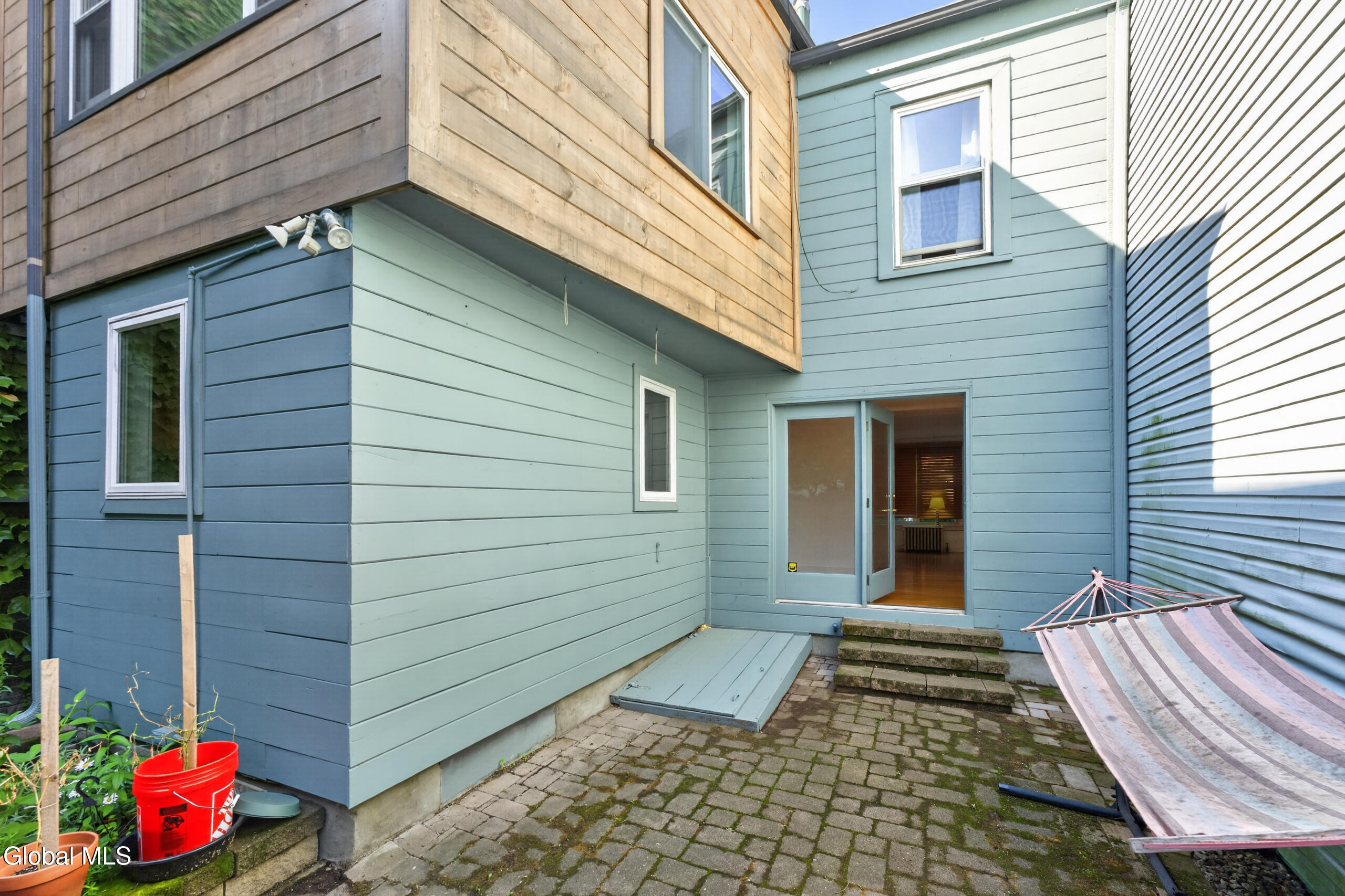 21 Western Avenue Albany NY 12203