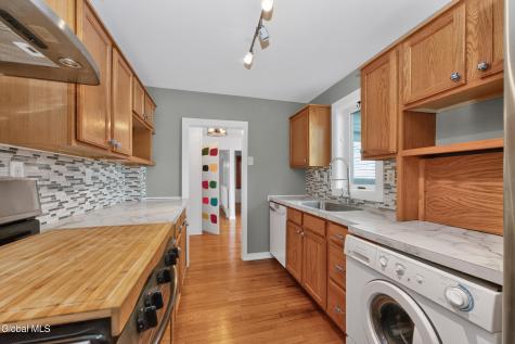 21 Western Avenue Albany NY 12203