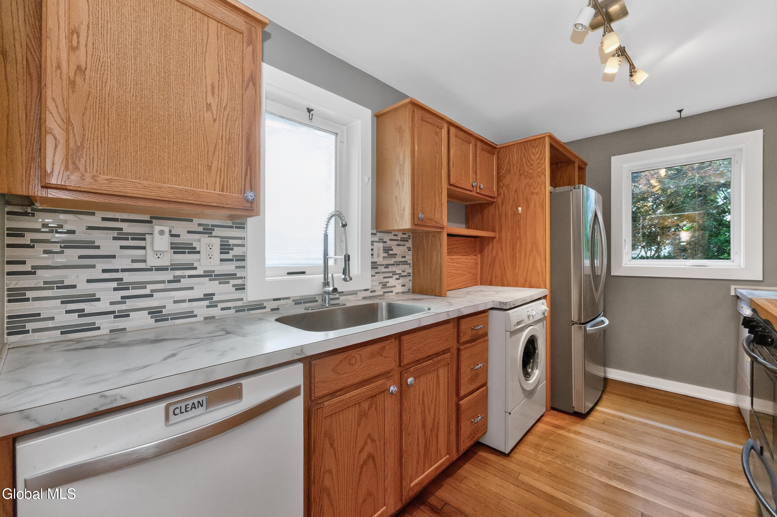 21 Western Avenue Albany NY 12203