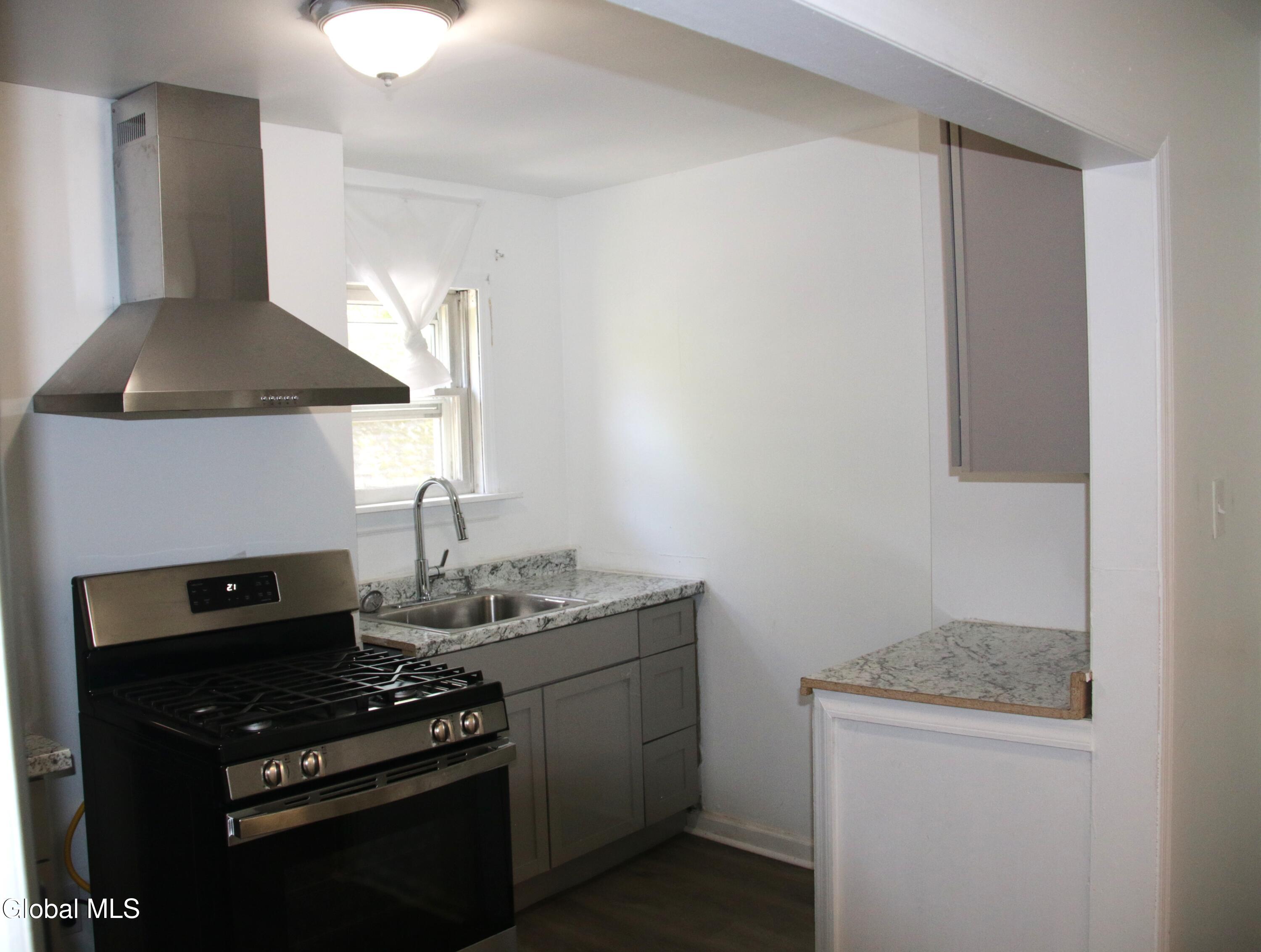 2 Lunis Avenue Rensselaer NY 12144