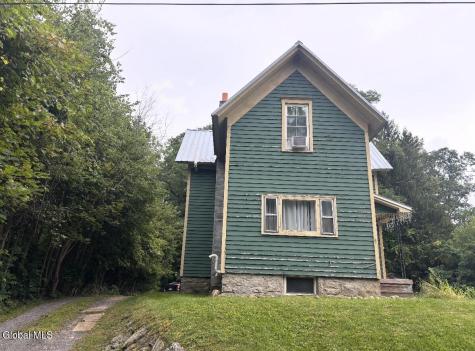 114 Stone Church Road Amsterdam NY 12177