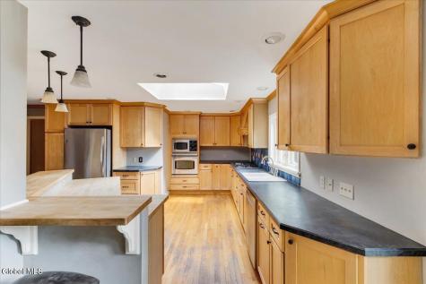 12 Brookside Drive Delmar NY 12054