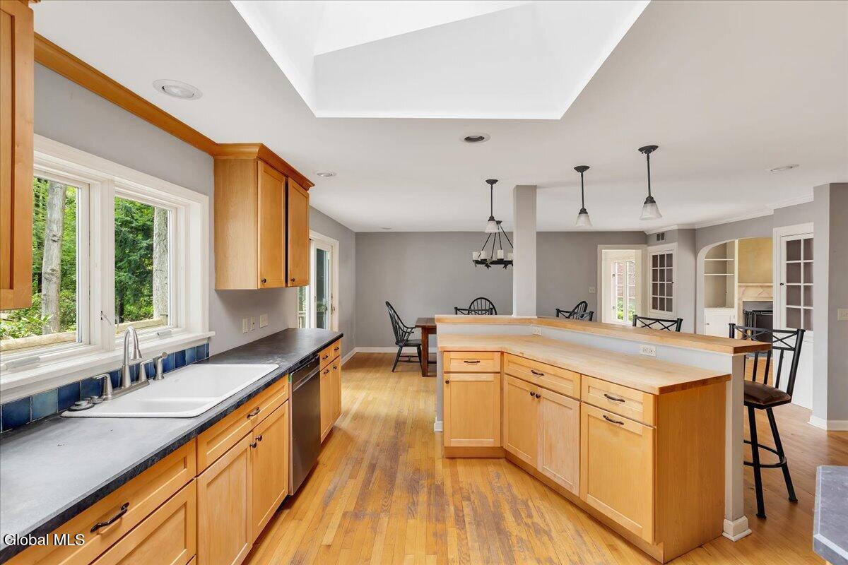 12 Brookside Drive Delmar NY 12054