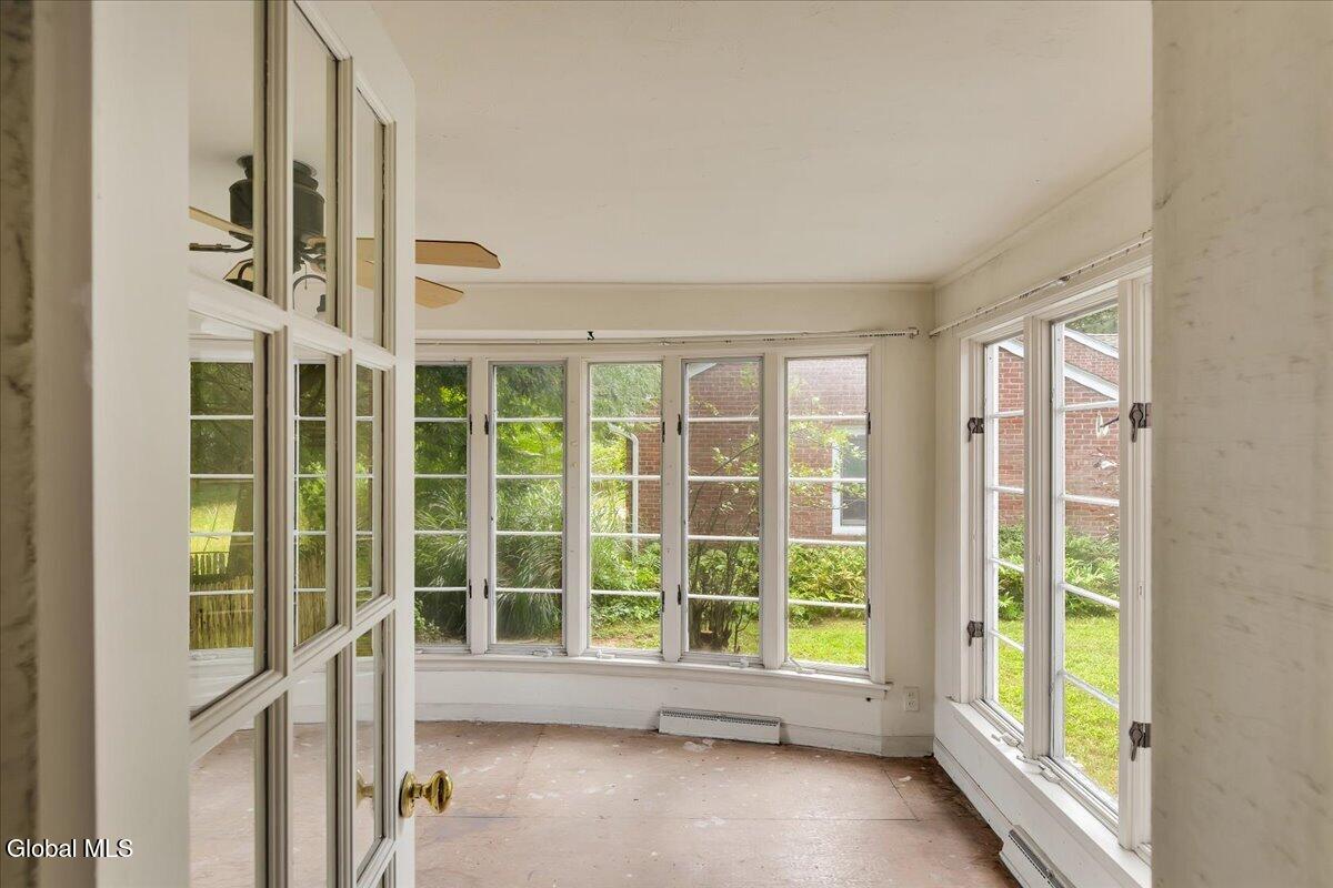 12 Brookside Drive Delmar NY 12054