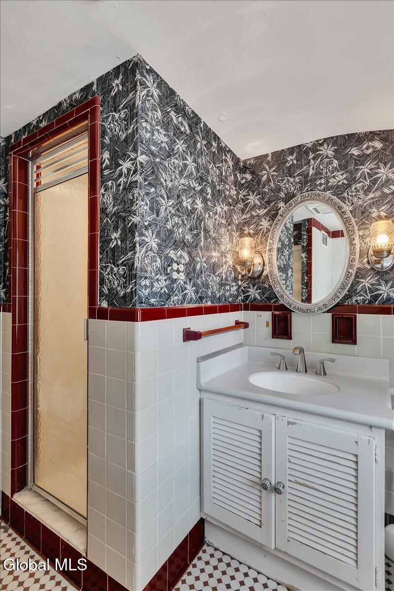 12 Brookside Drive Delmar NY 12054