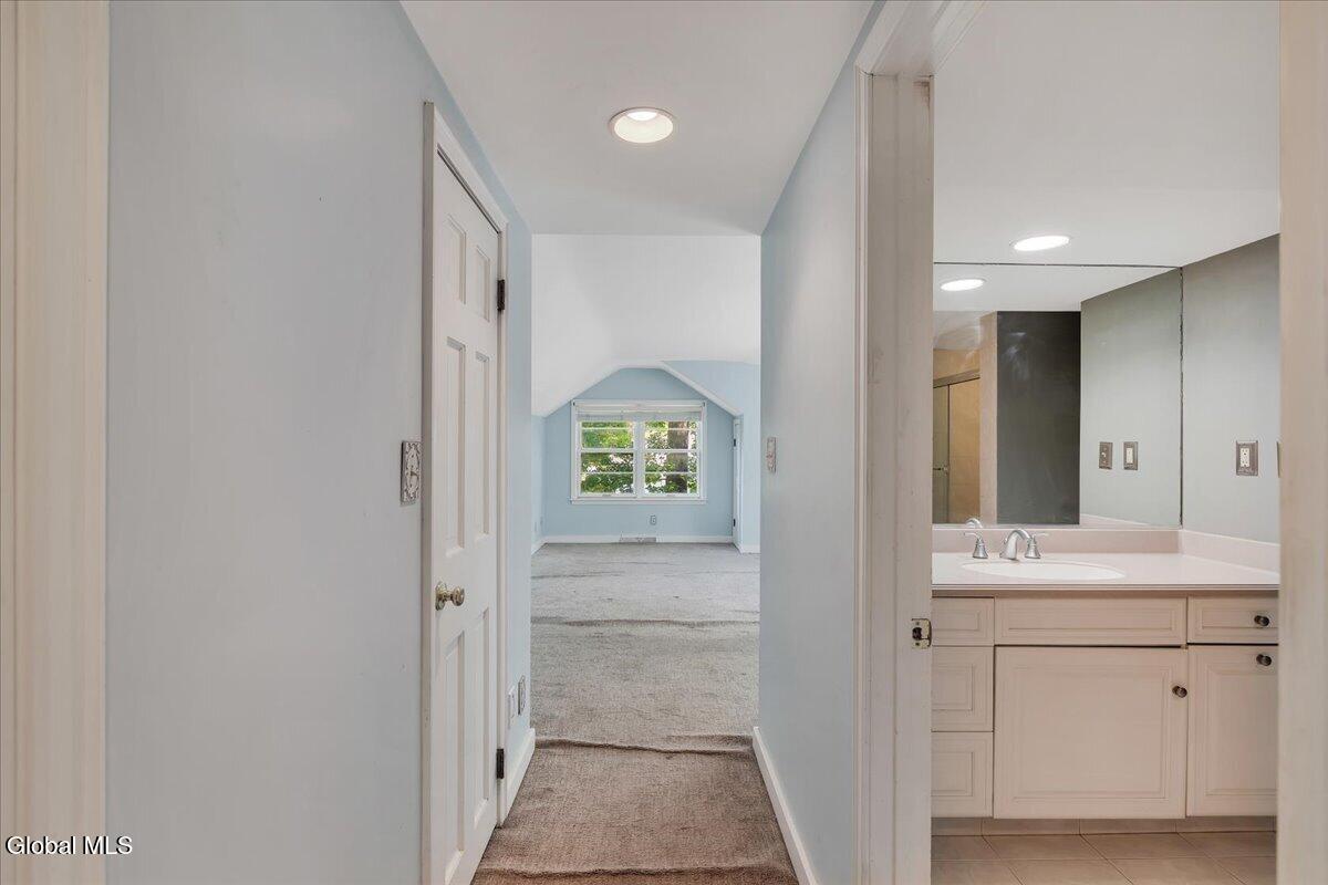 12 Brookside Drive Delmar NY 12054