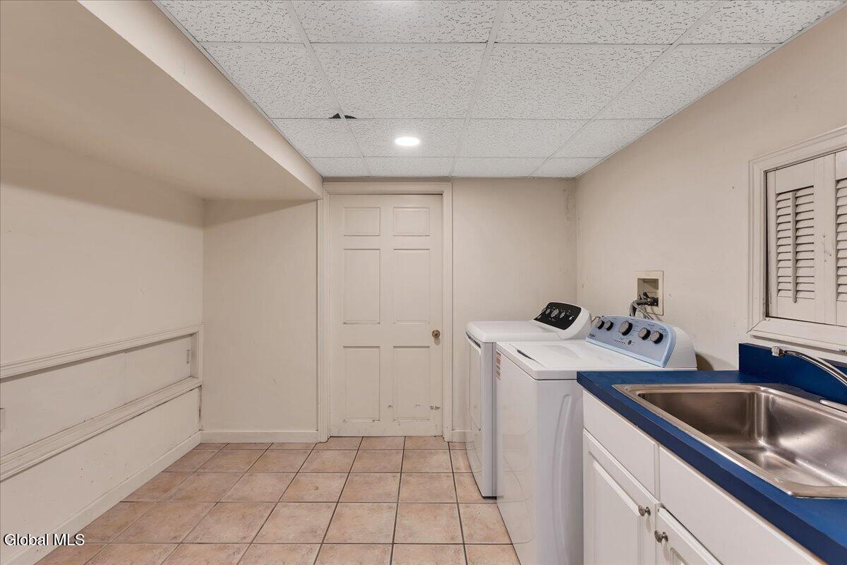 12 Brookside Drive Delmar NY 12054