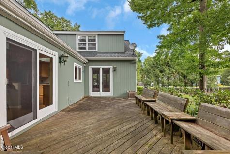 12 Brookside Drive Delmar NY 12054
