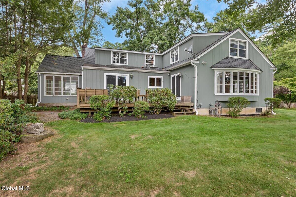 12 Brookside Drive Delmar NY 12054