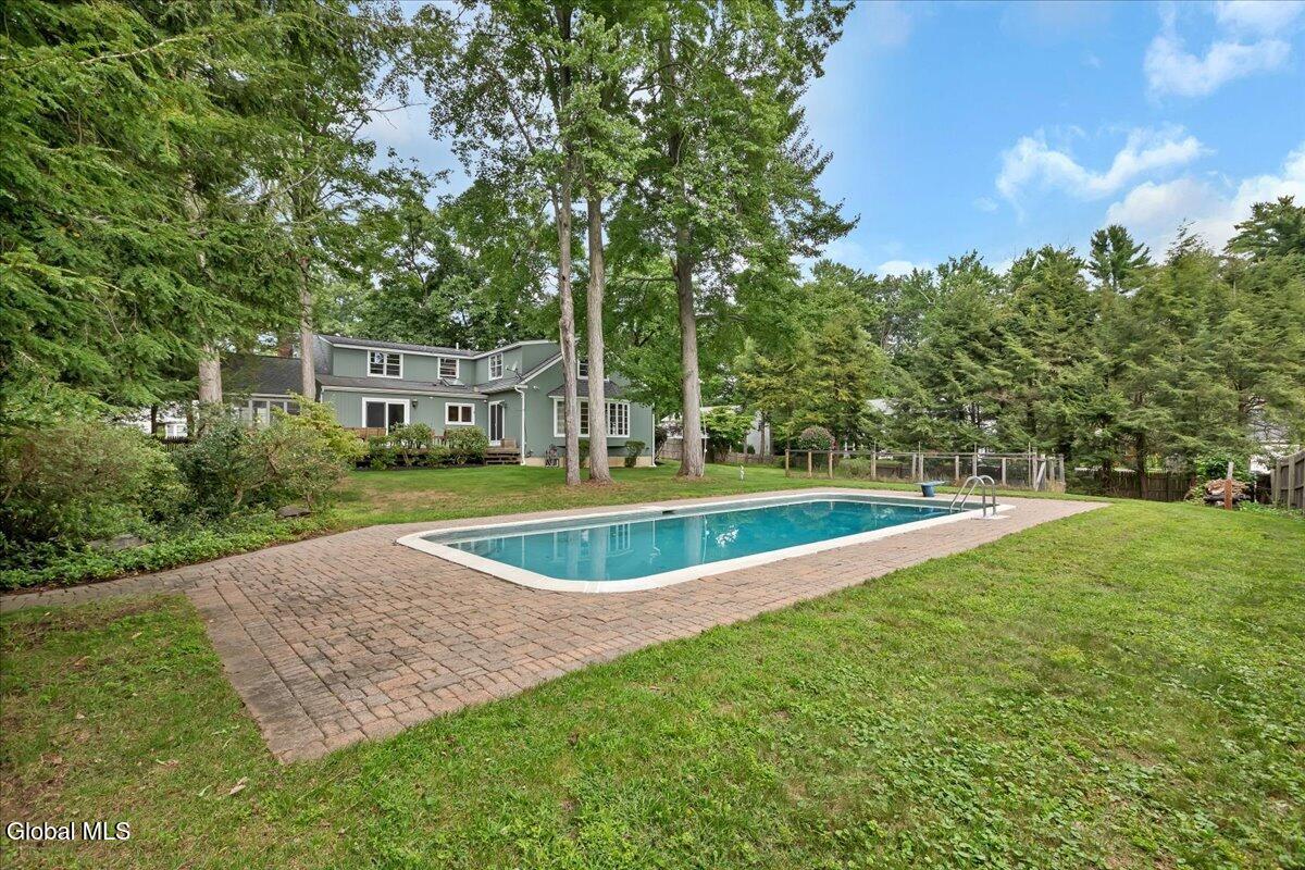 12 Brookside Drive Delmar NY 12054