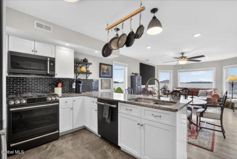 1316 New York 9p Saratoga NY 12866