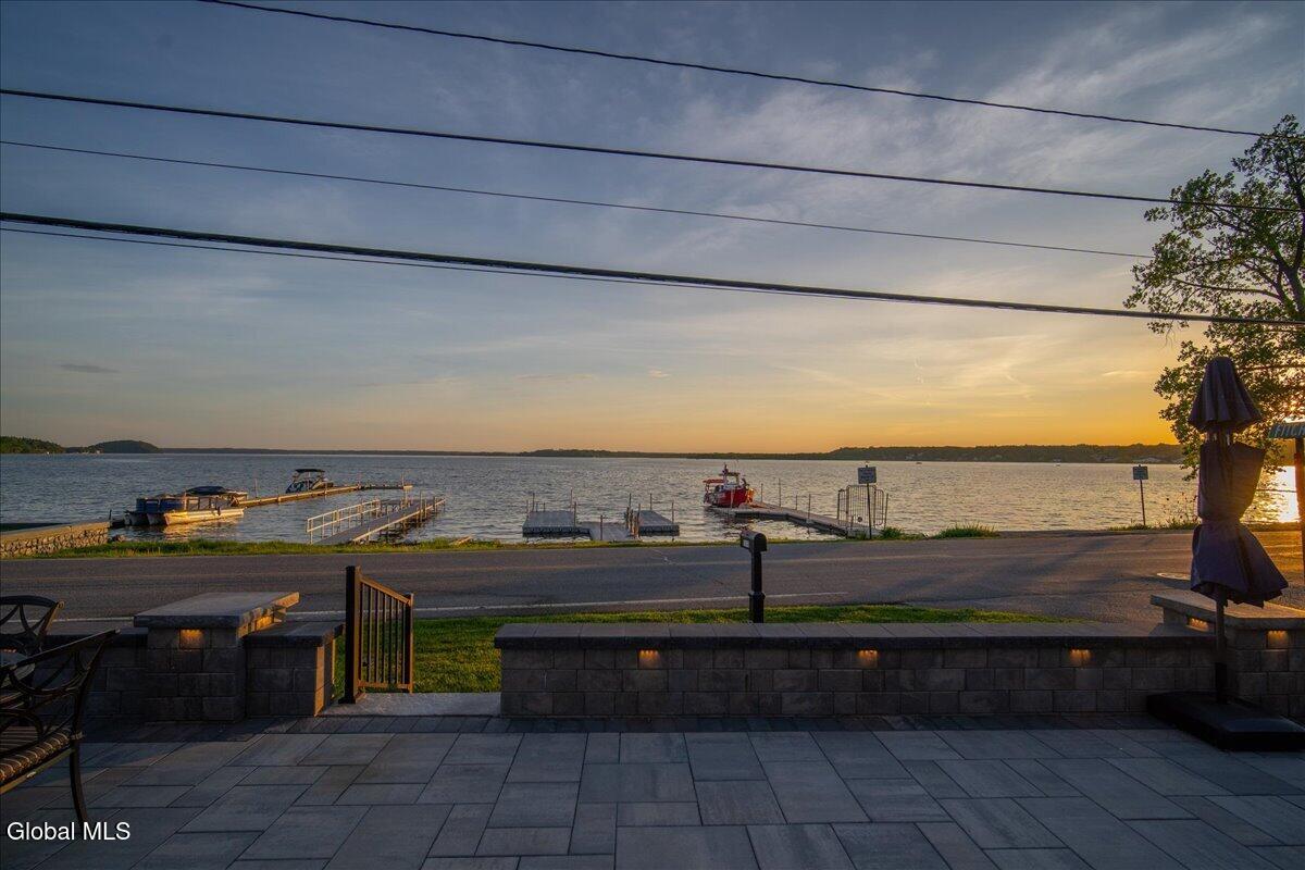 1316 New York 9p Saratoga NY 12866