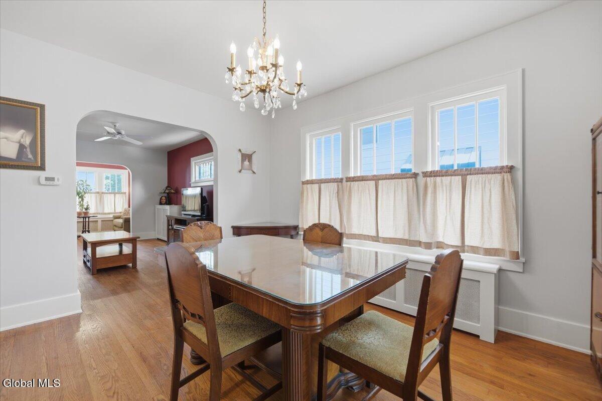 51 Edgecomb Street Albany NY 12209