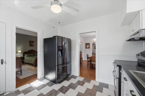 51 Edgecomb Street Albany NY 12209