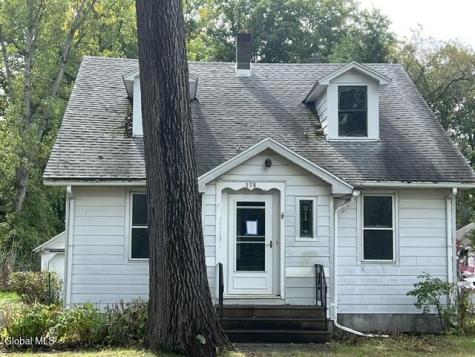 598 Feura Bush Road Glenmont NY 12077