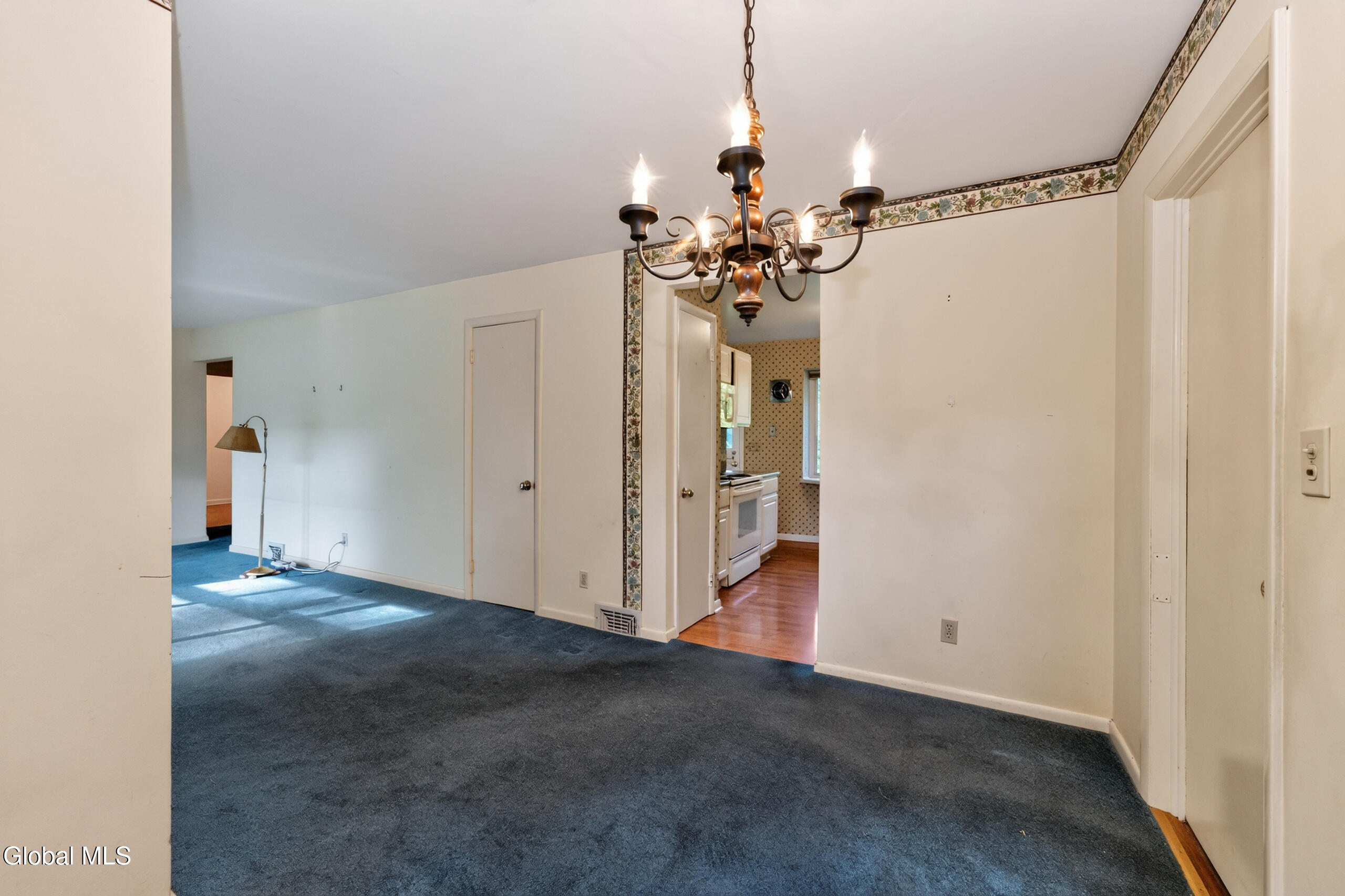 82 Salisbury Road Delmar NY 12054